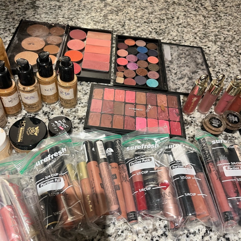 HUGE Makeup Lot pro makeup artist starter kit